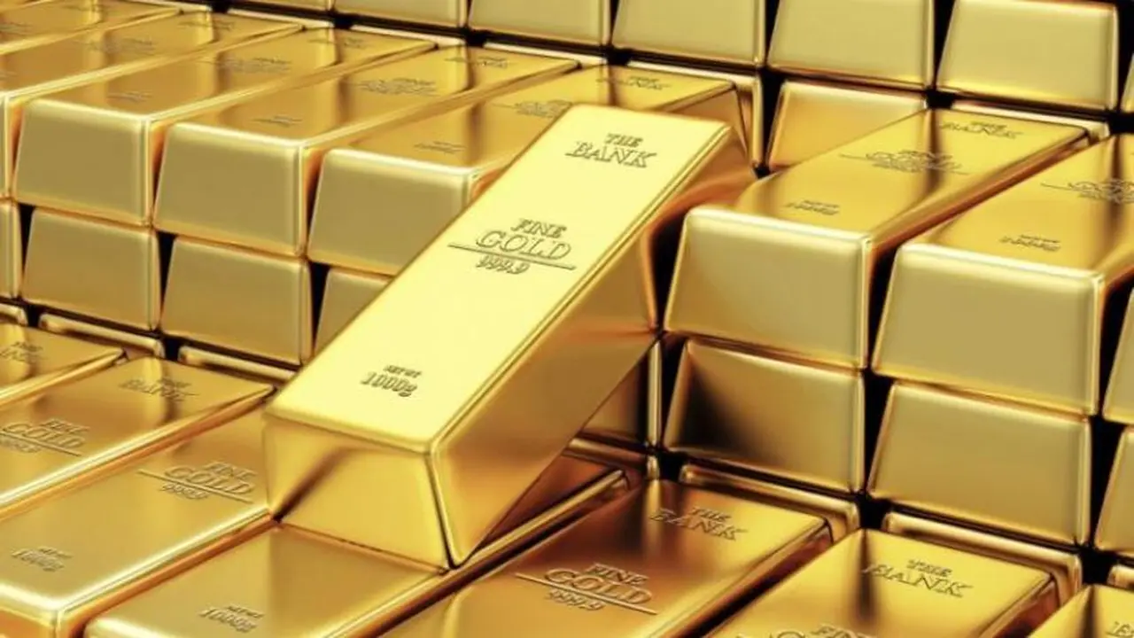 أسعار الذهب تتصاعد وسط تراجع الدولار الأمريكي بنسبة ملحوظة